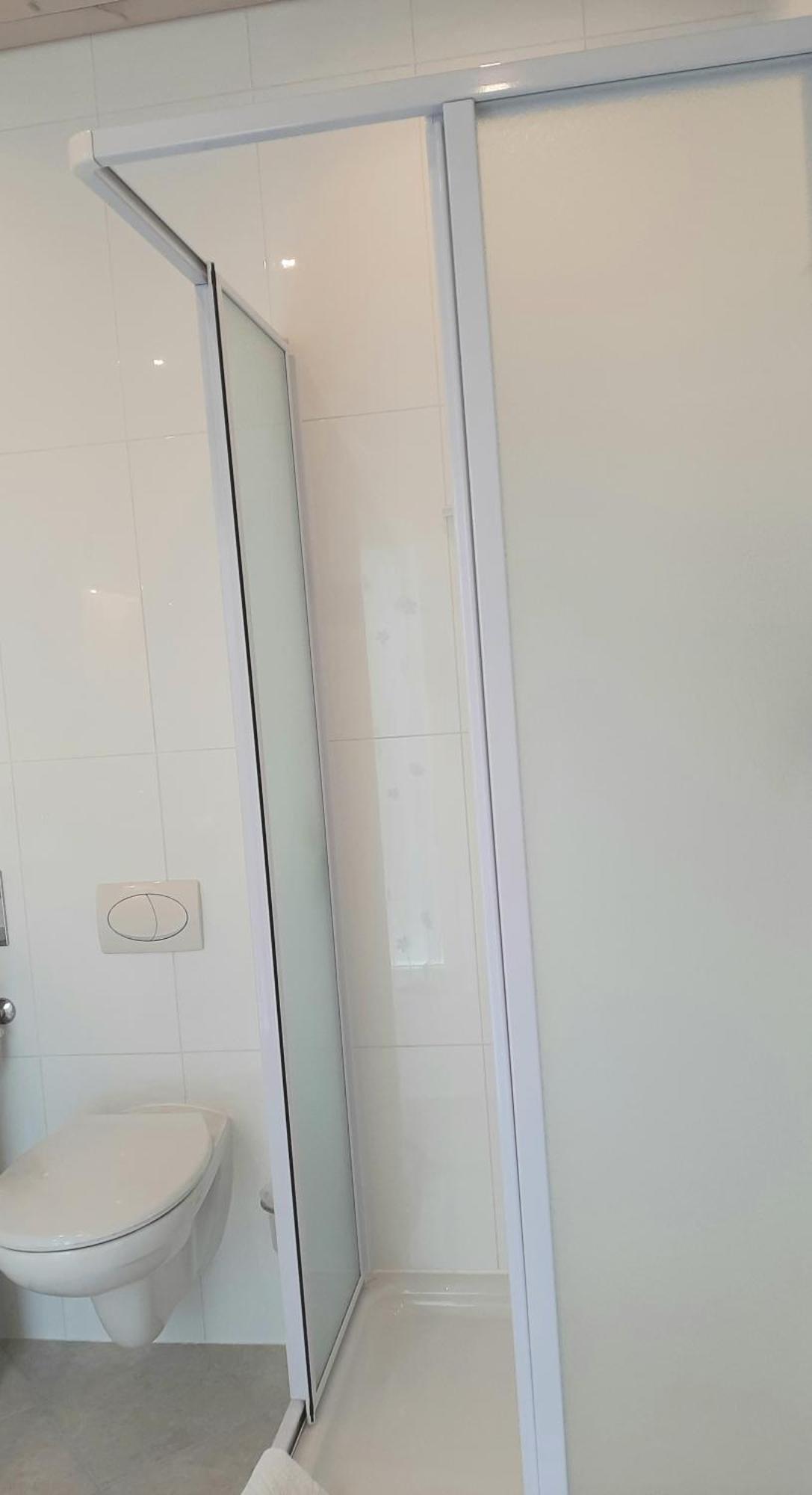 Helles Doppelzimmer Mit Bad, Terrasse Und Pool, Seperater Eingang, Liznjan, Istrien Ližnjan Exterior foto